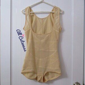 Reyeogo Shapewear Bodysuit Size XL